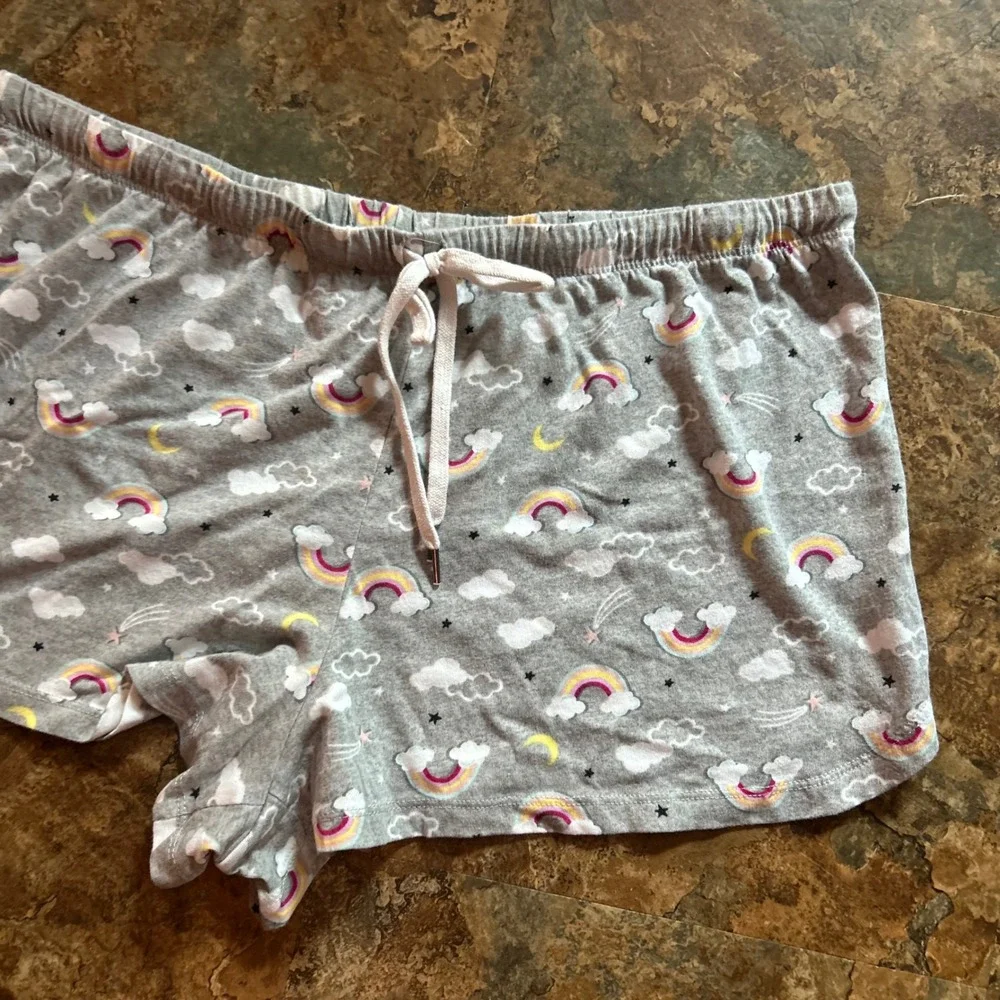 Secret Treasures Pajama Shorts Women Size Large (12-14) Gray Rainbow Pajamas Pjs
